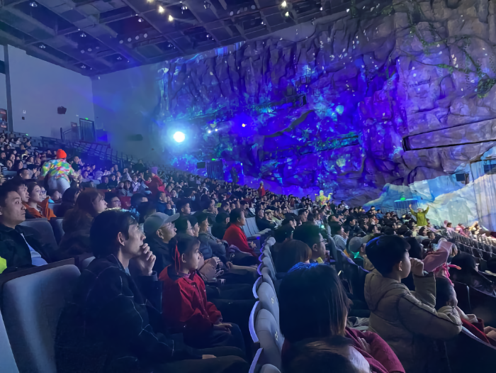 Performing Arts Empower the May Day Cultural Tourism Boom